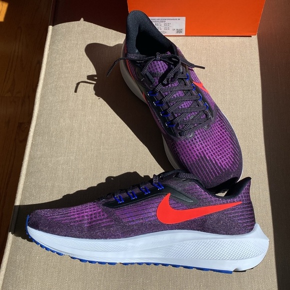 Women’s Nike Air Zoom Pegasus Size 39 / 8.5 NEW - Picture 2 of 5